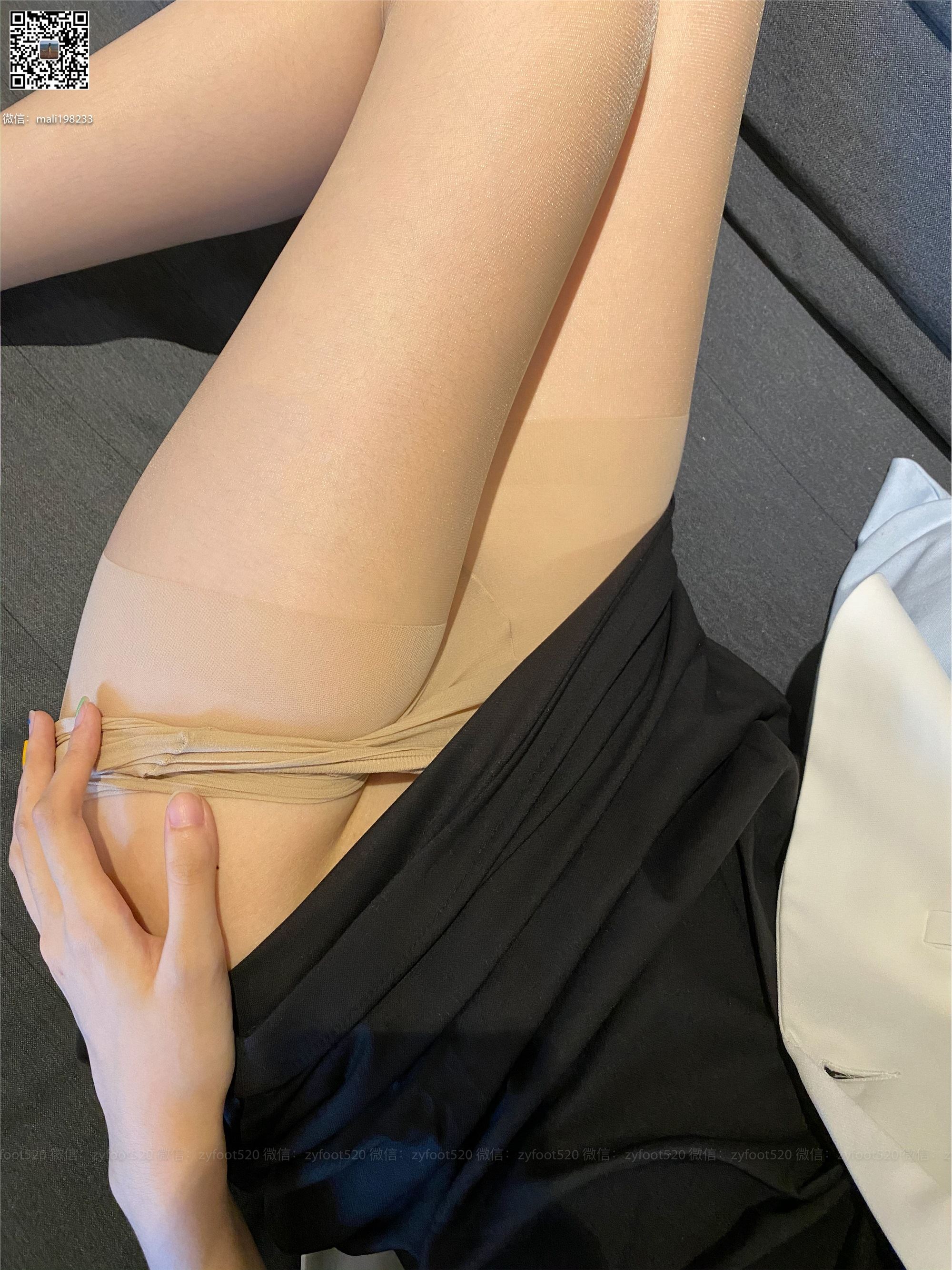 ISS系列 054 欣欣 白西装